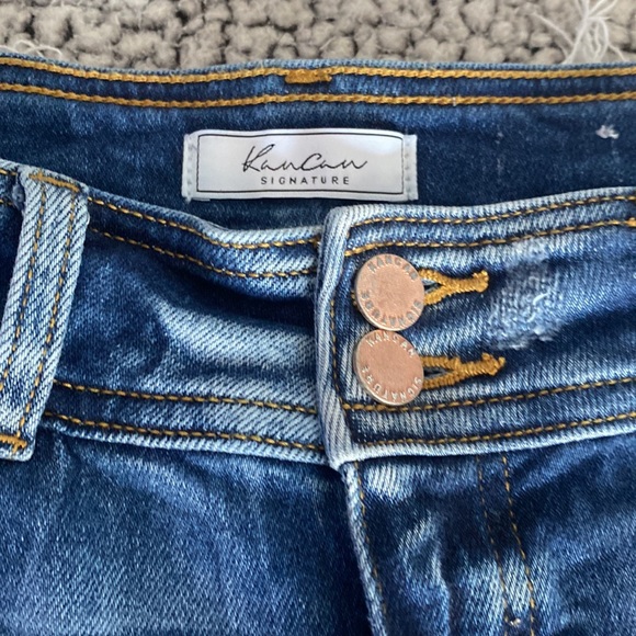 KanCan jeans, size 29 jegging. Like new - Picture 2 of 5